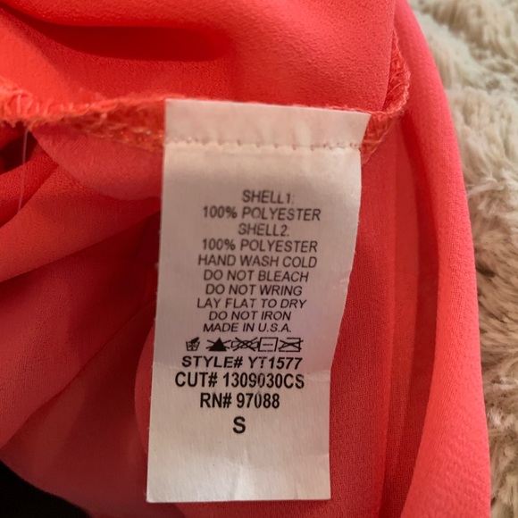 Delia’s Long Sleeve Coral Sheer Blouse With Crossover Open Back S - Picture 6 of 6